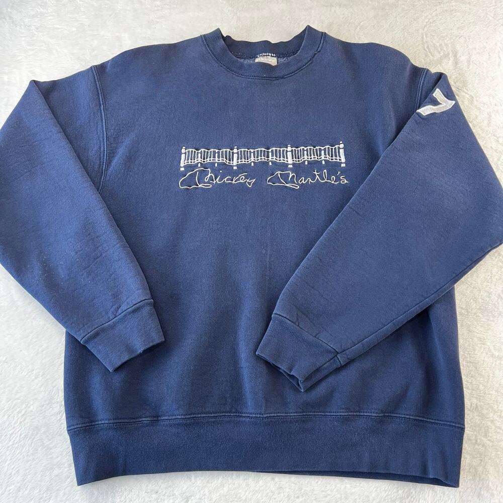 Mickey Mantle Restaurant Sports Bar Vintage Sweatshirt size Large embroidered